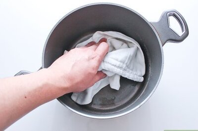 How to Clean a Cast Iron Dutch Oven