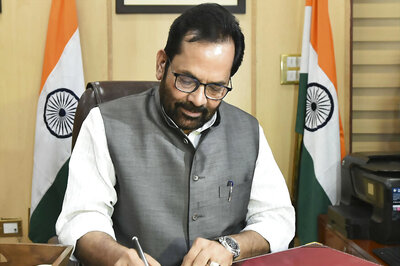 No Reservation for Poor Minority Students in Minority Educational Institutions, Says Mukhtar Abbas Naqvi