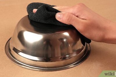How to Spray Paint Metal