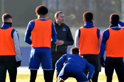Premier League: Duncan Ferguson Takes Caretaker Charge at Everton