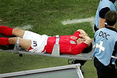 England jittery after Owen's injury