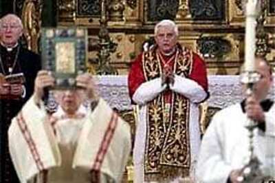 Pope didn't mean to hurt: Vatican