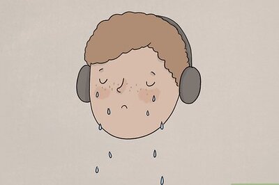 15+ Ways to Make Yourself Cry and Let out Your Feelings
