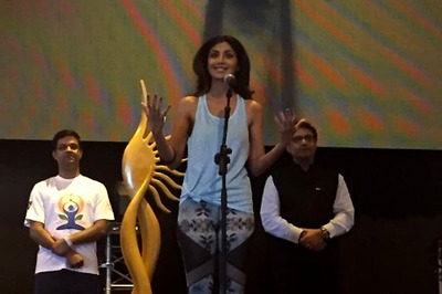 Shilpa Shetty to Begin Corporate Line Of Women's Clothing