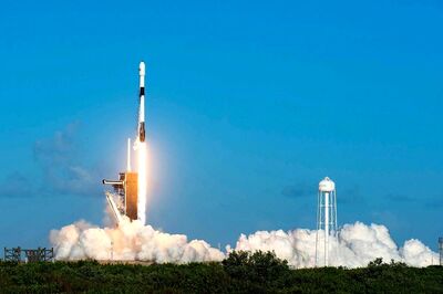 Prototype of SpaceX Rocket Starship Blasts Off ... and Crashes in Fireball During Live Streaming