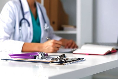 Doctors to Observe 2-hour Token Strike on Monday Against NMC Bill