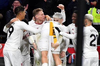 Manchester United vs Fulham Live Football Streaming For Premier League 2023-24 Match: How to Watch MUN vs FUL Coverage on TV And Online