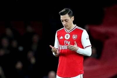 Chinese Media Warns Arsenal of 'Serious Implications' Over 'Clownish' Mesut Ozil