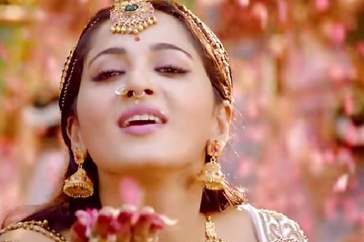 Release of Anushka Shetty's 'Rudramadevi' delayed again