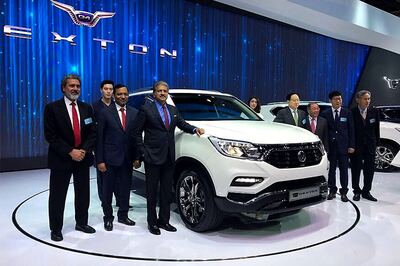 New Ssangyong Rexton Unveiled at Seoul Motor Show, To be Launched in India as a Mahindra