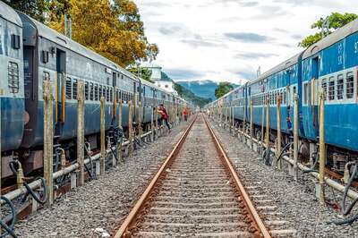 Holi 2022: Indian Railways to Attach Additional Coaches in 15 Pairs of Trains on Temporary Basis