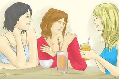 How to Enjoy Yourself at a Party Without Drinking