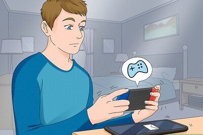 How to Respond to One Word Texts from Guys