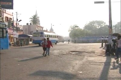 Life unaffected in K'taka due to Bharat bandh