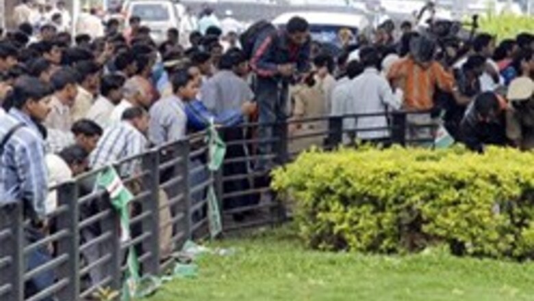Bangalore, a picture in contrast post blasts