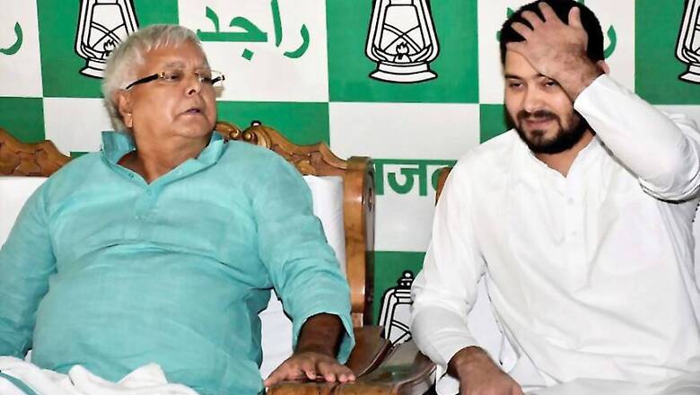 CBI Questions Tejashwi Yadav in Corruption Case