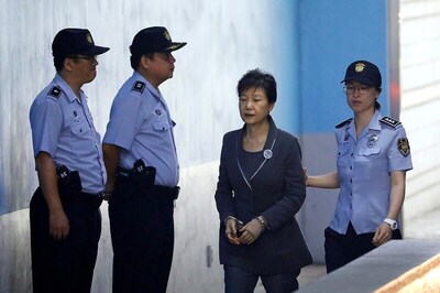 South Korea's Top Court Upholds Ex-president Park Geun-hye's 20-year Jail Term