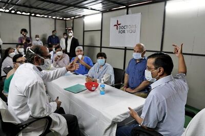 10 People Who Recovered from Covid-19 Donate at Delhi Plasma Bank on Day 1; Three Recipients
