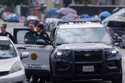 US: Man Attacked by Machete-Wielding Assailant in West Hollywood, California