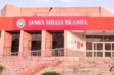Jamia Takes 'strict Action' Against 15 Students for Last Year's Scuffle, 3 Expelled