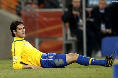 Kaka, Elano and Robinho to return against Chile