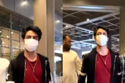 Aryan Khan Looks Uber Cool in Casual Airport Outfit as He Returns From New Year Party in Dubai, Watch