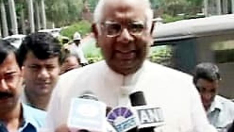 Somnath, Amar out of OoP row