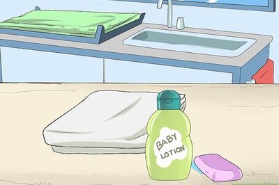 How to Clean a Toddler's Eyes