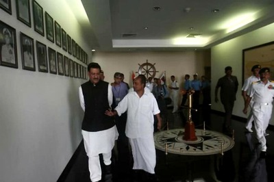 Sena May Pull Out of Maha Govt Before Civic Polls: Chavan