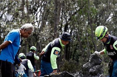 All 9, Including 5 Chinese Passengers, Presumed Dead After Charter Plane Crash In Thai Jungle