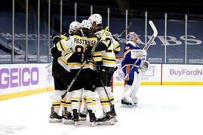 Pageau, Barzal Help Islanders Top Hot Bruins 4-2