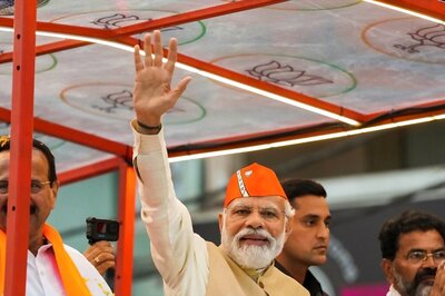 News18 Afternoon Digest: PM Modi's Mega Rally In K'taka, Manipur Violence and Other Top Stories