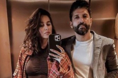 Shibani Dandekar Shares Elevator Selfie with Boyfriend Farhan Akhtar on Instagram