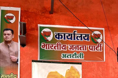 President to Confer Padma Awards on Late Kalyan Singh, Victor Banerjee, 72 Others