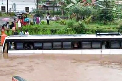 IMD Alerts: Heavy Rain Likely in These States, UTs on Wednesday; Snowfall in J&K, Ladakh on Oct 23