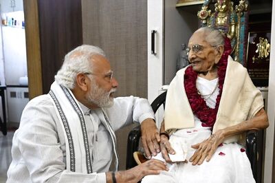 PM Modi Turns 72 This Week: Launching Projects to Meeting Mother, How He Marked the Day After Taking Office