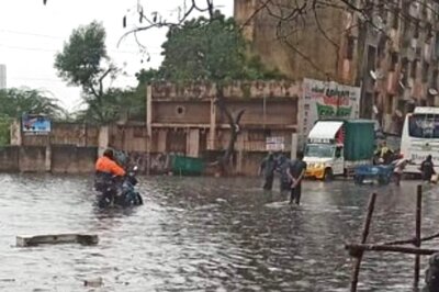 Chennai, Other Parts of Tamil Nadu to Continue Receiving Heavy Rain for Next 48 Hours: IMD