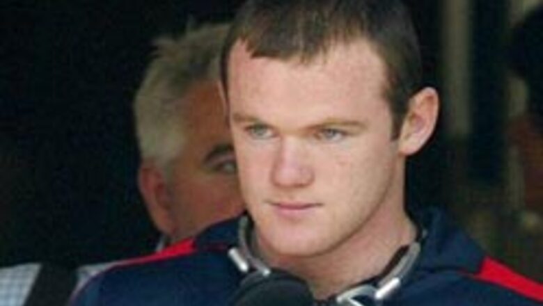Rooney slams Moyes in autobiography