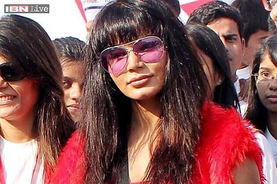 Please give me one chance and see what I can do: Rakhi Sawant to contest LS polls from Mumbai
