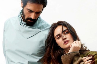 Arjun Rampal's Sizzling Chemistry With Ladylove Gabriella Demetriades Is Hard To Miss; Watch