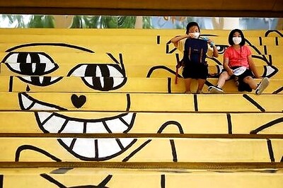 South Korea Orders Striking Doctors Back To Work Amid Surge In Coronavirus Cases