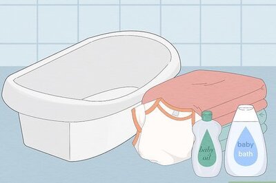 How to Bathe an Infant