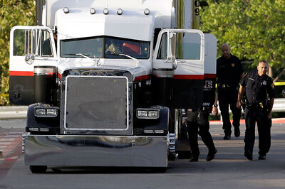 9 Die in Immigrant-Smuggling Attempt in Sweltering Texas Truck