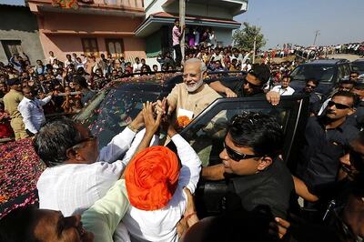 PM Narendra Modi Reaps Brickbats and Bouquets in Birthplace as Farmers Remain Divided Over 'Vikas'