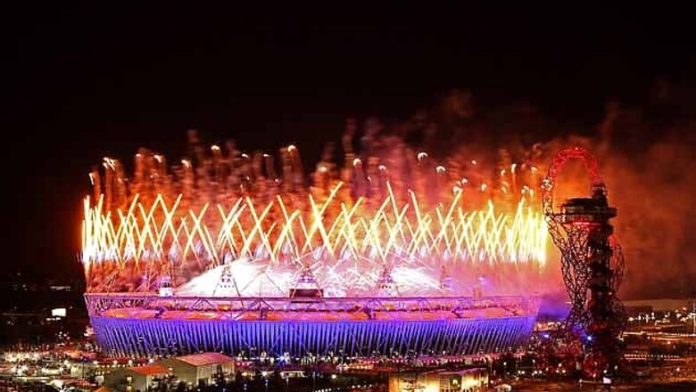 London Olympics end with a musical party