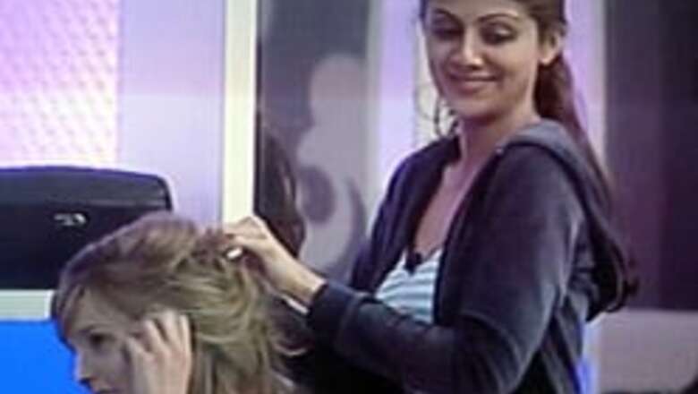 Animal lovers shed clothes for Shilpa
