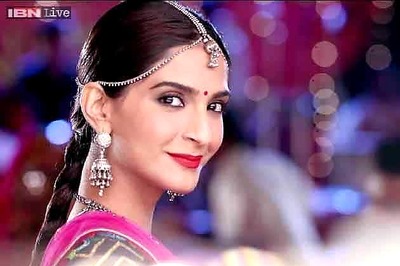 'Dolly Ki Doli' tweet review: It is a fun film