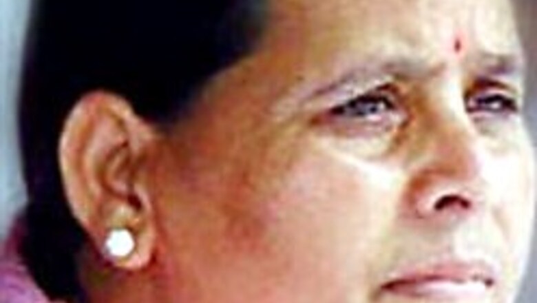 Filmmaker lands in trouble with Rabri