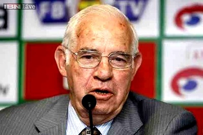 Former Spain's Euro 2008 winning coach Aragones dies at 75