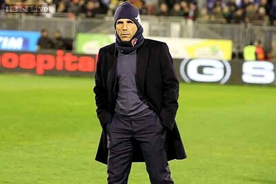 Gianfranco Zola fired by Cagliari after 10 games